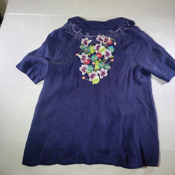 Soft Surroundings Women Purple Embroidered Floral Button-Down Shirt Top Size M - Picture 10 of 11